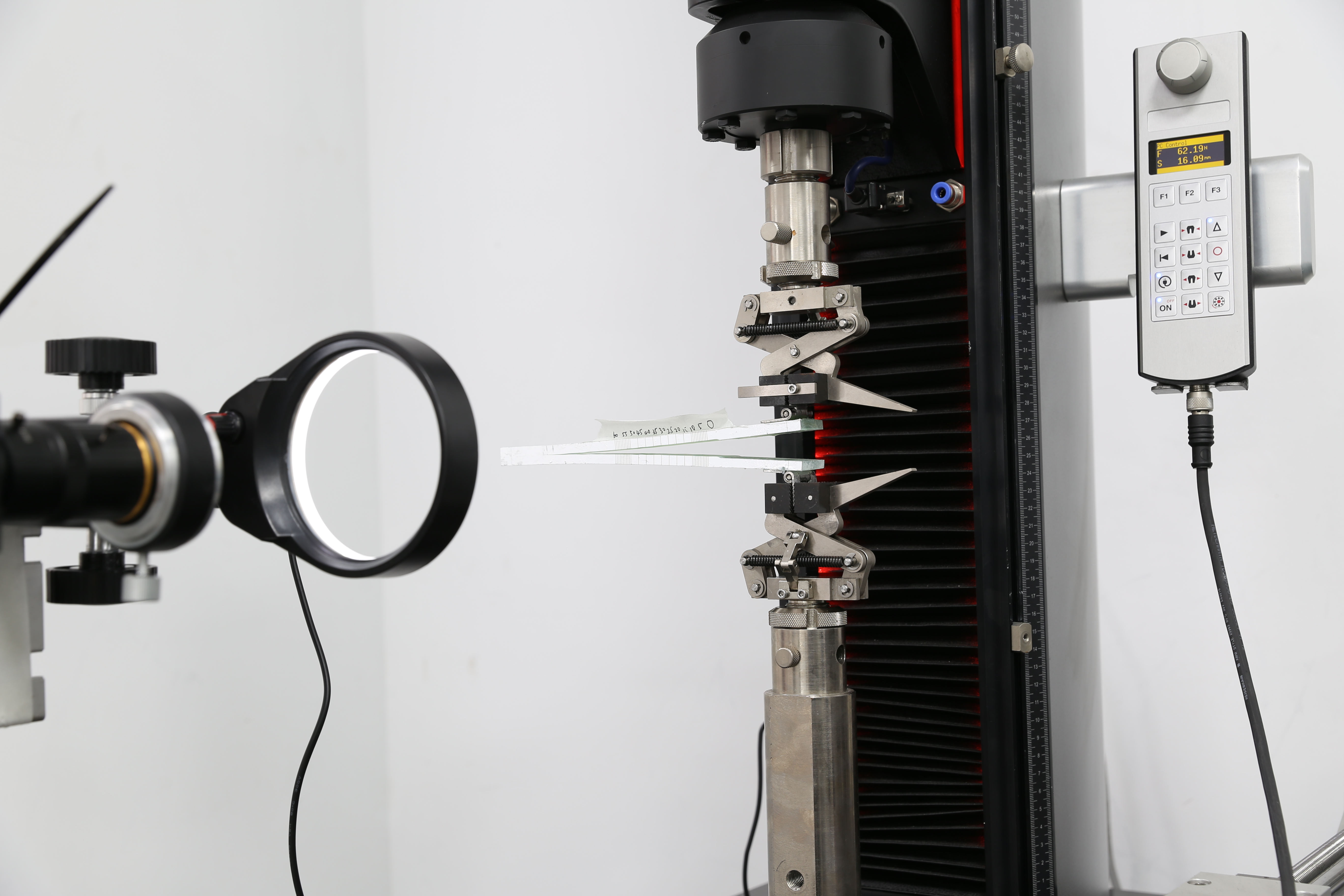 f12184a2-e29a-45b3-a72a-a4035d2696eb